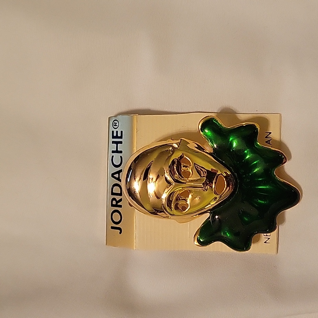 Jordache Vintage Clown Green Gold Tone Brooch